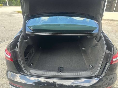 Used 2024 Audi A6 Premium Plus image 10