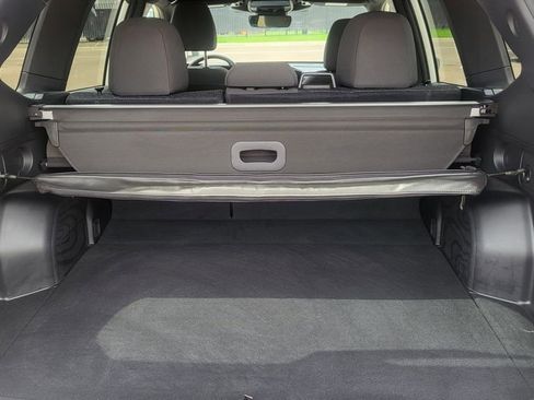 Used 2025 Subaru Forester Premium AWD/4WD image 12