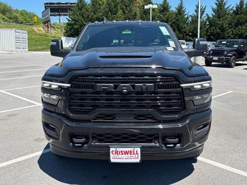 New 2026 RAM 3500 Limited AWD/4WD image 9