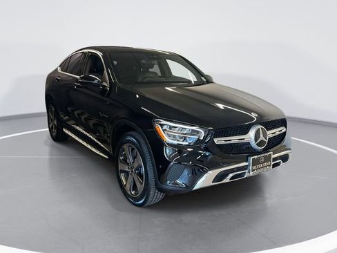 Certified 2022 Mercedes-Benz GLC 300 4MATIC Coupe image 3