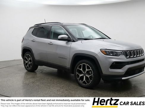 Used 2025 Jeep Compass Limited image 1