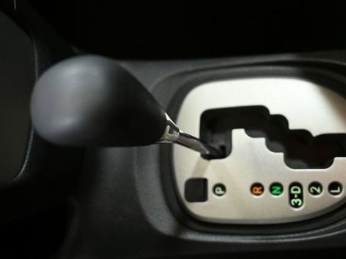 Used 2011 Toyota Yaris Sedan image 24