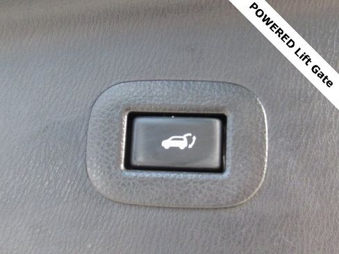 Used 2018 INFINITI QX80 Base w/ Deluxe Technology Package image 7