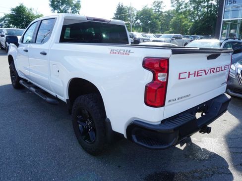 Used 2019 Chevrolet Silverado 1500 Custom Trail Boss w/ Custom Convenience Package AWD/4WD image 8