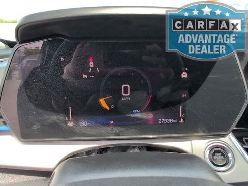 Certified 2025 Chevrolet Trax LT image 22