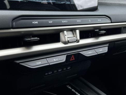 New 2027 Kia Telluride SX w/ Towing Package FWD image 25