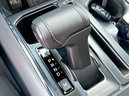 Used 2025 Ford F150 XLT w/ Equipment Group 302A MID RWD image 17