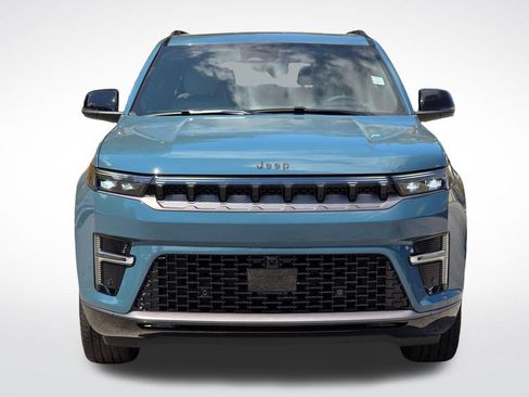 New 2026 Jeep Grand Wagoneer Limited AWD/4WD image 15