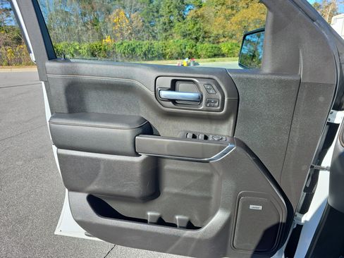 Used 2021 GMC Sierra 1500 AT4 w/ AT4 Premium Package image 23