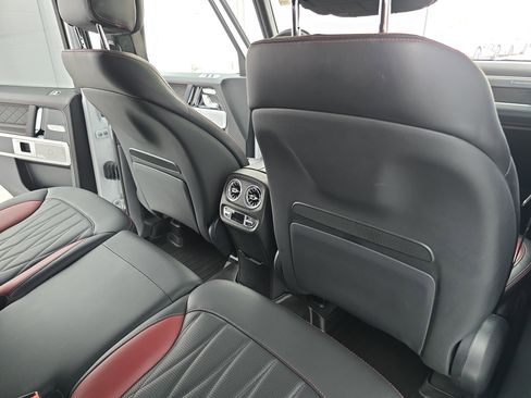 Certified 2022 Mercedes-Benz G 550 image 11