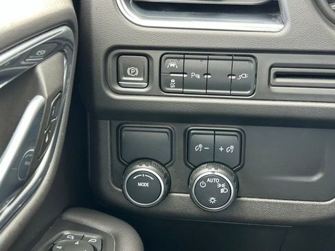 Used 2022 Chevrolet Tahoe LS RWD image 20