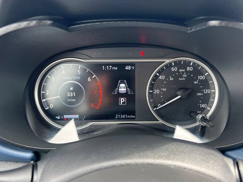 Used 2025 Nissan Versa SV FWD image 20