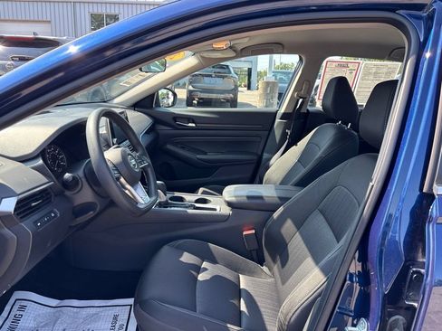 Used 2019 Nissan Altima 2.5 S FWD image 17