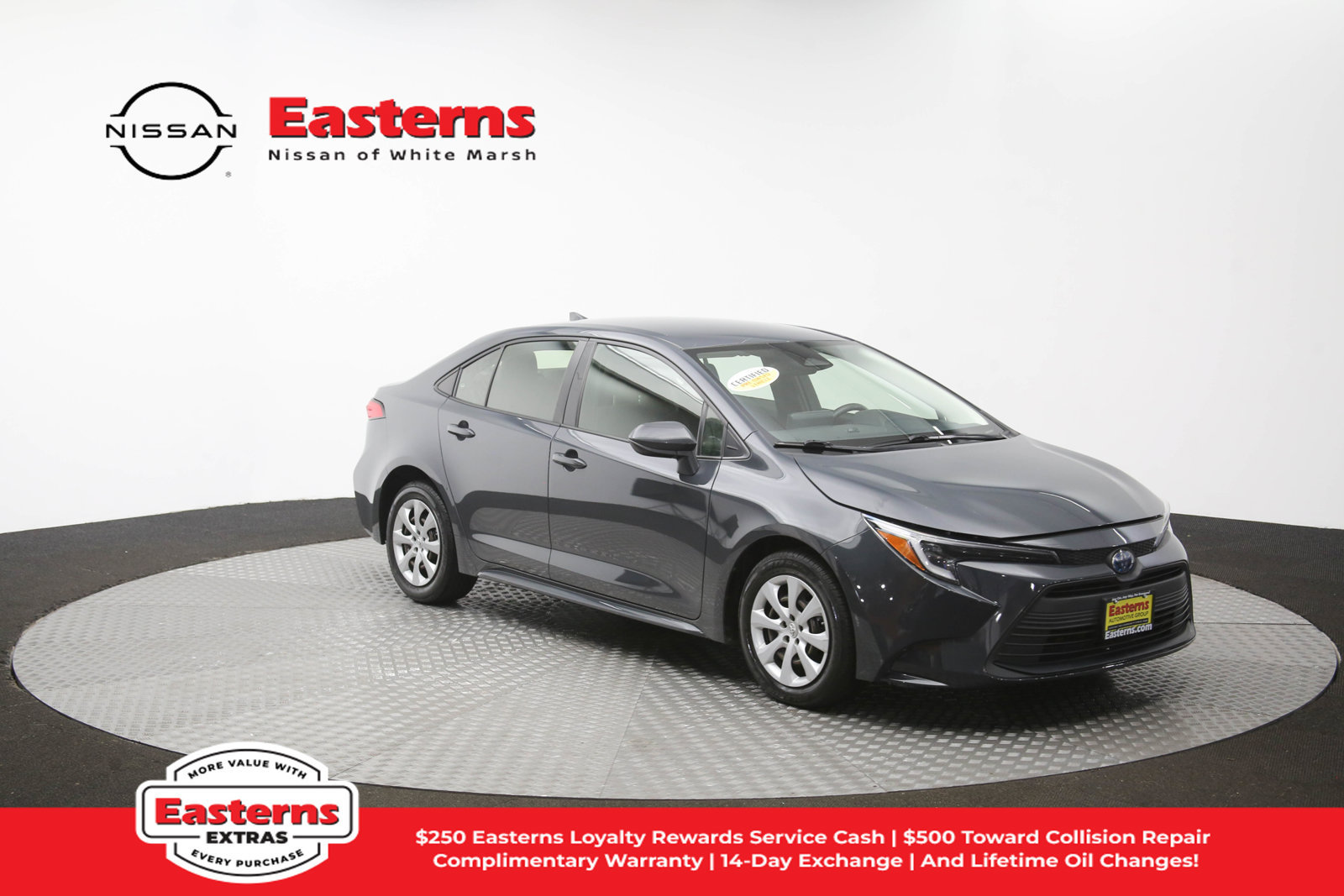 Used 2023 Toyota Corolla LE w/ Carpet Mat Package (TMS) FWD image 82