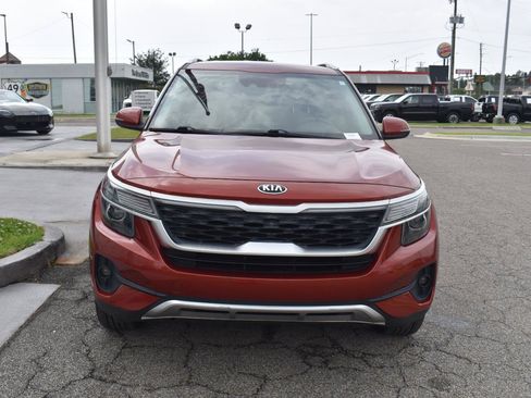 Used 2021 Kia Seltos S FWD image 17