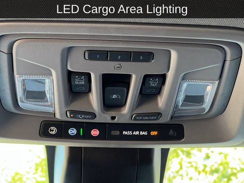 Used 2021 GMC Sierra 1500 Denali w/ Driver Alert Package II AWD/4WD image 33