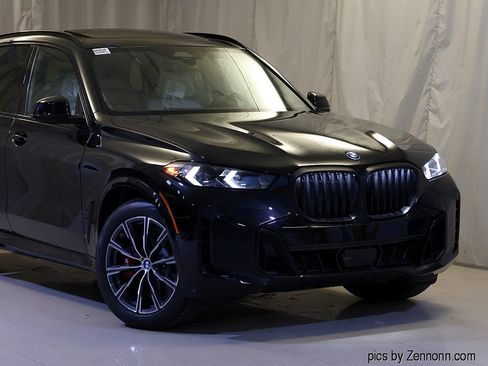 New 2026 BMW X5 xDrive50e w/ Executive Package AWD/4WD image 2