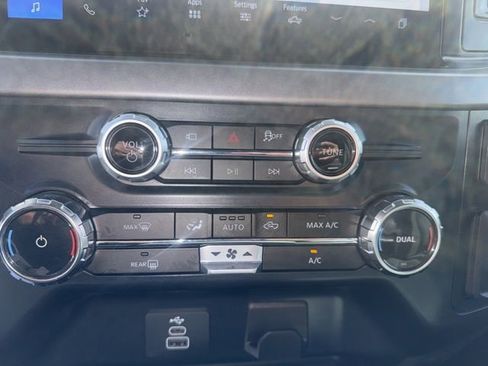 Used 2025 Ford F150 XLT w/ Equipment Group 301A Standard AWD/4WD image 19