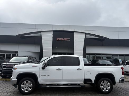Used 2020 Chevrolet Silverado 2500 LTZ w/ LTZ Premium Package image 1