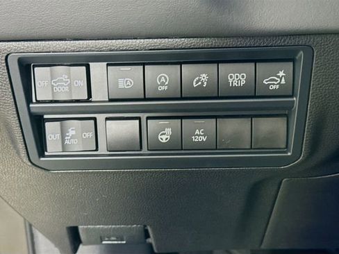 New 2026 Toyota Tundra Platinum AWD/4WD image 10