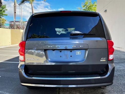 Used 2019 Dodge Grand Caravan GT FWD image 4