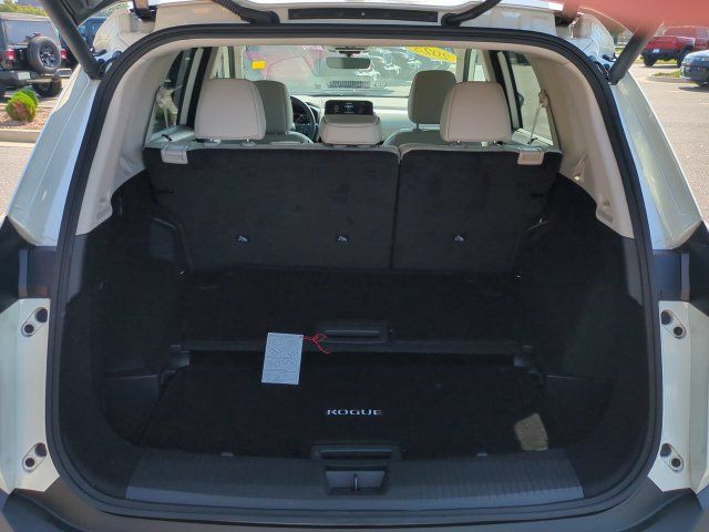 Used 2023 Nissan Rogue SL w/ SL Premium Package AWD/4WD image 13
