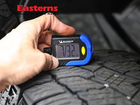 Used 2017 RAM 2500 Tradesman w/ Chrome Appearance Group AWD/4WD image 28