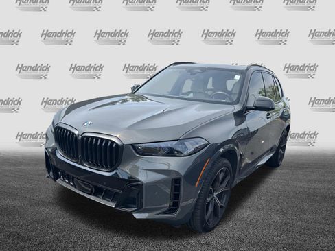 Used 2025 BMW X5 xDrive40i w/ M Sport Package AWD/4WD image 9