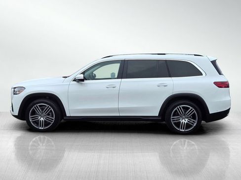 Used 2024 Mercedes-Benz GLS 450 4MATIC image 7