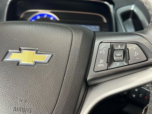 Used 2016 Chevrolet Trax LT w/ LT Convenience Package AWD/4WD image 25