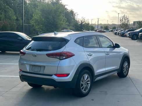 Used 2017 Hyundai Tucson SE Plus w/ Cargo Package FWD image 12