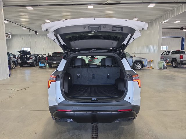Used 2025 Chevrolet Equinox RS w/ Convenience Package III AWD/4WD image 28