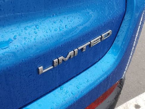 Used 2017 Jeep Compass Limited w/ Navigation Group image 35