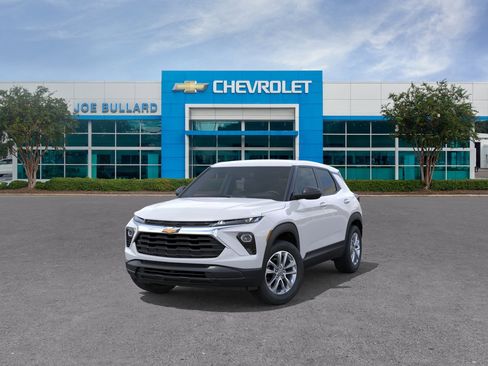 New 2026 Chevrolet TrailBlazer LS FWD image 8