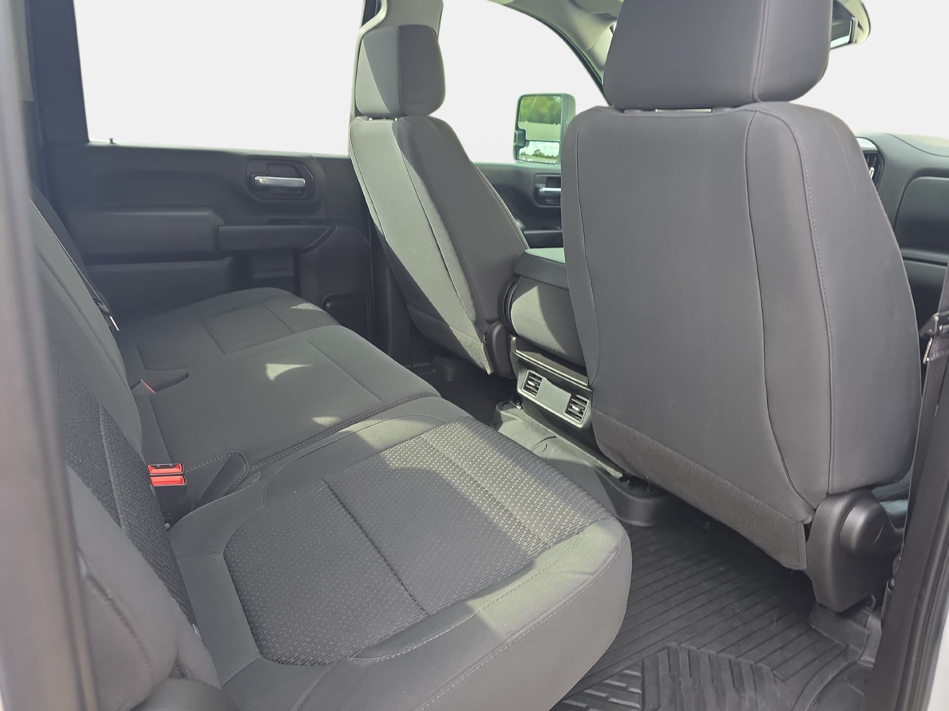 Used 2021 Chevrolet Silverado 2500 Custom w/ Custom Value Package AWD/4WD image 11