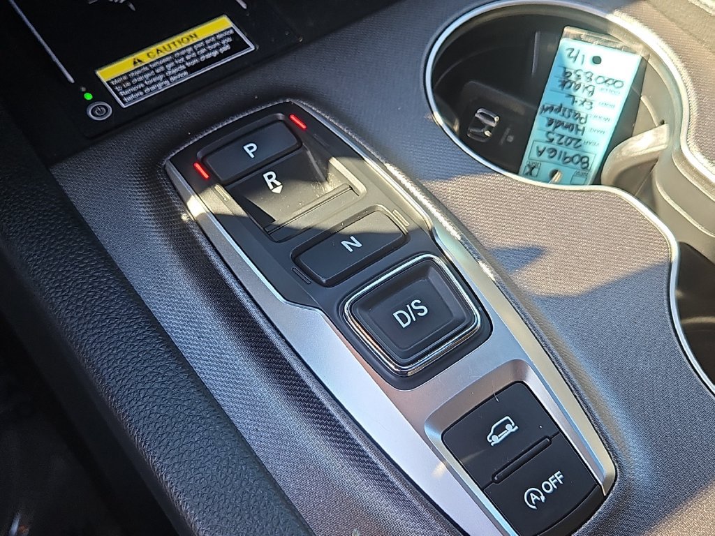 Used 2025 Honda Passport EX-L image 28