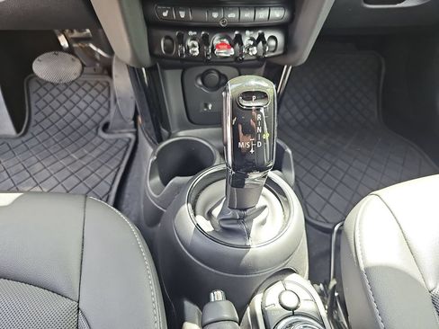 Used 2023 MINI Cooper 4-Door Hardtop FWD image 20