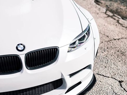 Used 2011 BMW M3 Convertible RWD image 6
