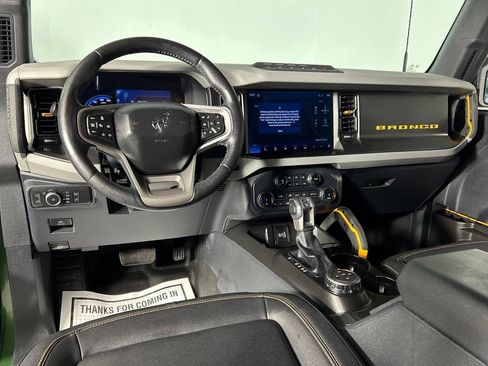 Used 2022 Ford Bronco Badlands AWD/4WD image 18