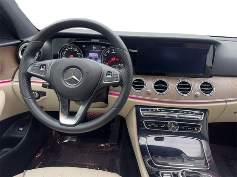 Used 2017 Mercedes-Benz E 300 image 50