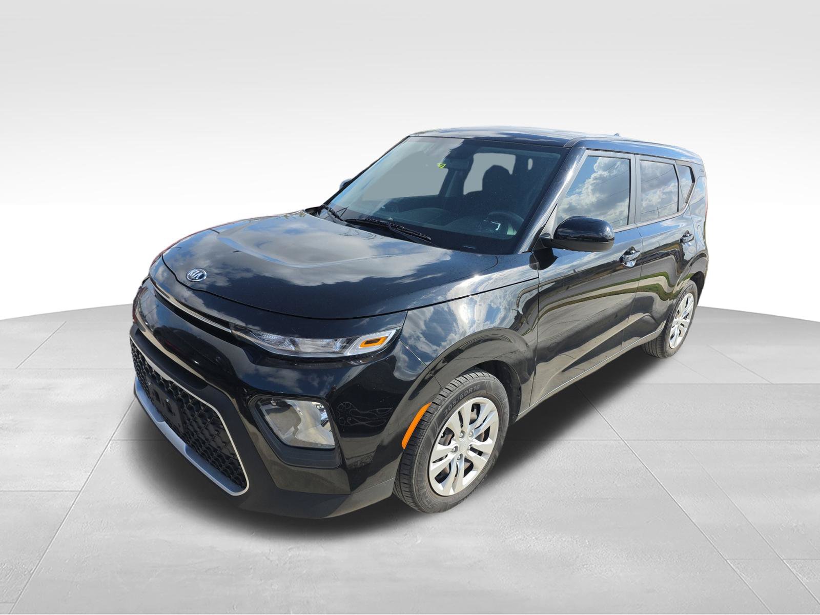 Used 2021 Kia Soul LX FWD image 1