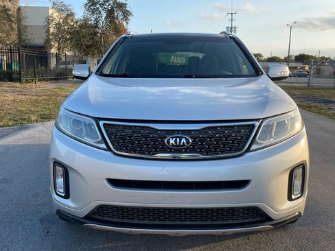 Used 2014 Kia Sorento SX w/ 3rd Row Package image 5