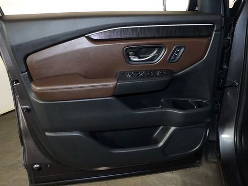 Used 2023 Honda Pilot Elite image 25