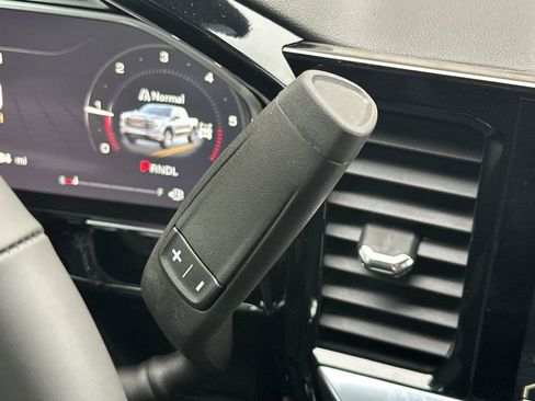 New 2026 GMC Sierra 1500 SLE image 18