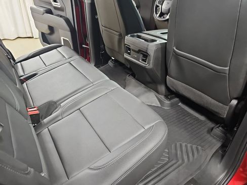Used 2022 Chevrolet Silverado 1500 RST AWD/4WD image 14