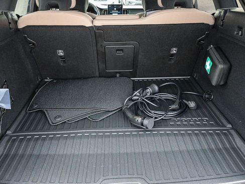 New 2026 Volvo XC60 T8 Plus w/ Protection Package Premier image 26