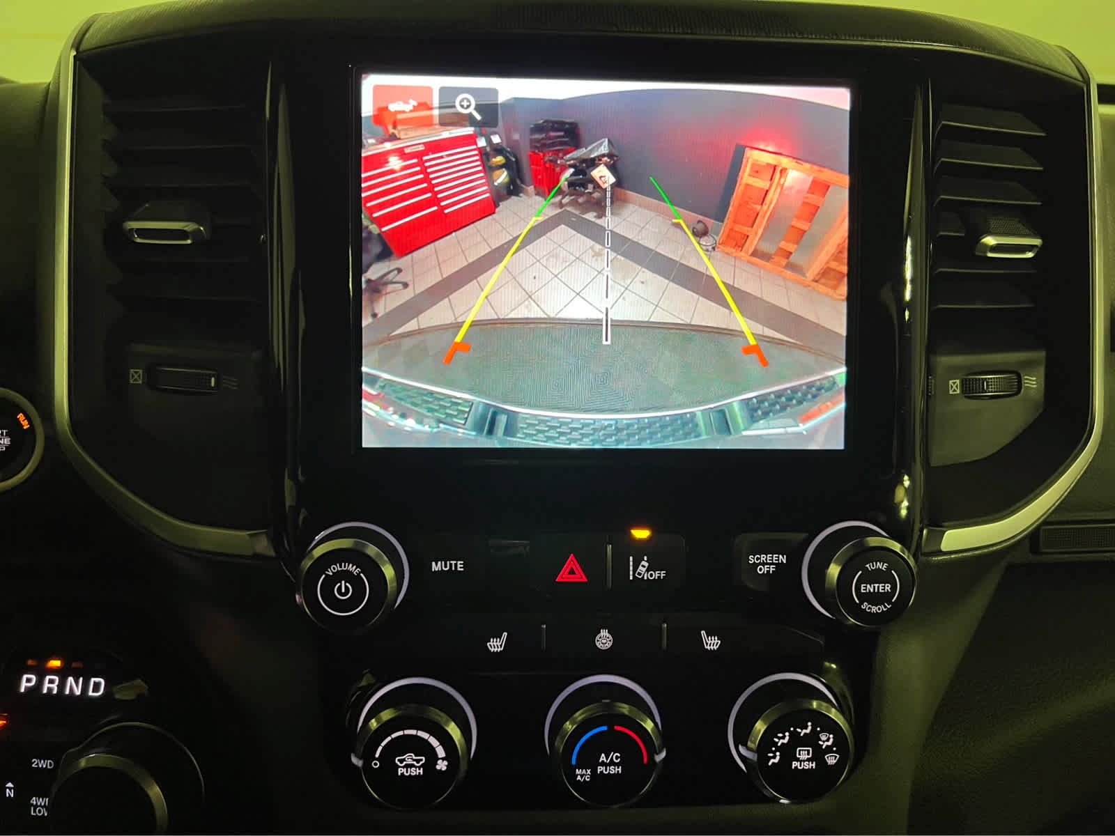 Used 2025 RAM 1500 Big Horn AWD/4WD image 14
