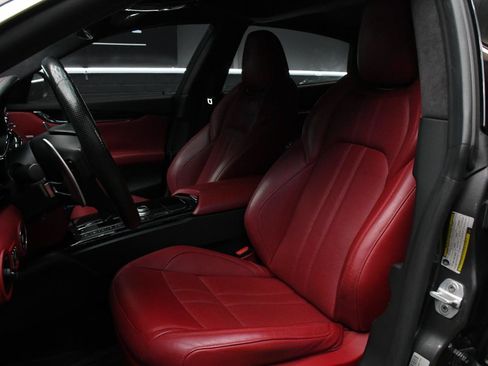 Used 2017 Maserati Quattroporte GTS GranSport RWD image 25