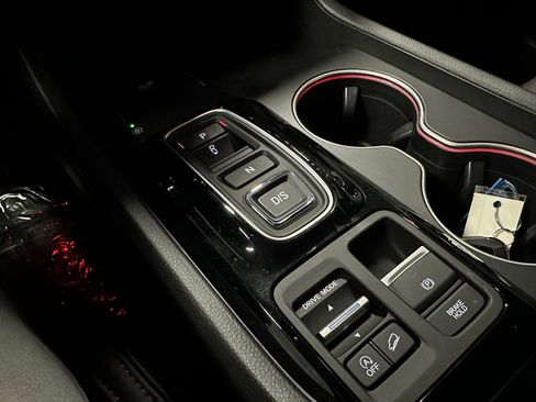 New 2025 Honda Pilot Black Edition image 15