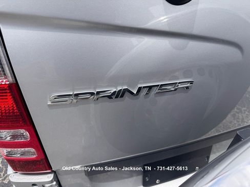 Used 2017 Mercedes-Benz Sprinter 3500 image 40